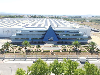 Foto REINÍCIATE
CIAT reúne a más de 170 clientes en la planta de producción de Montilla para presentar sus lanzamientos de producto para 2018.